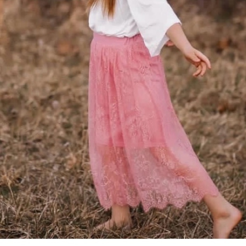Peyton Bre lace skirt